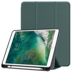 imoshion Trifold Klapphülle Apple iPad 6 (2018) 9.7 Zoll / iPad 5 (2017) 9.7 Zoll / Air 2 (2014)/Air 1 (2013) - Dunkelgrün