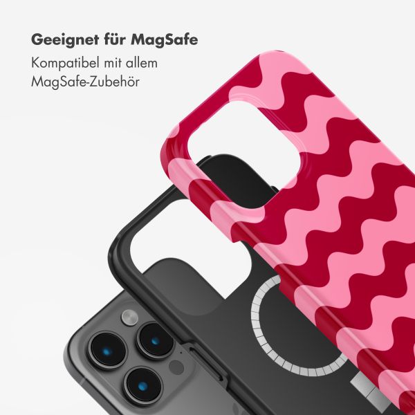 Selencia Vivid Tough Back Cover mit MagSafe für das iPhone 15 Pro Max - Wave Vibes Lipstick