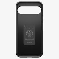 Spigen Thin Fit™ Hardcase für das Google Pixel 9 / 9 Pro - Black