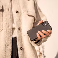 imoshion Color Backcover mit abnehmbarem Handykette und MagSafe Samsung Galaxy S25 Ultra - Schwarz