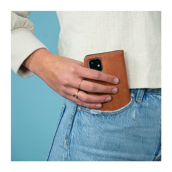 imoshion Luxuriöse Klapphülle Motorola Moto G30 / G20 / G10 (Power) - Braun