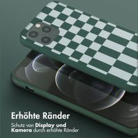 Selencia Silikonhülle design mit abnehmbarem Band für das Apple iPhone 12 (Pro) - Irregular Check Green