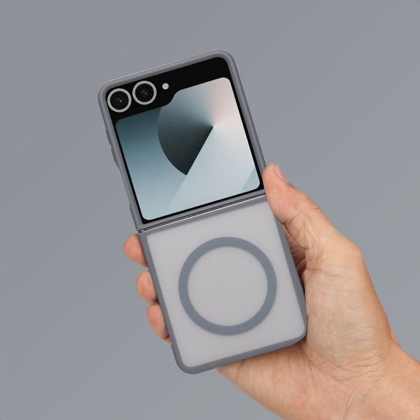 imoshion Color Guard Back Cover mit MagSafe Samsung Galaxy Z Flip 7 - Grau