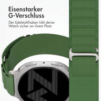 Accezz Nylon Alpine Armband für Samsung Galaxy Watch 9 (40/44mm) / Watch 8 (40/44mm) / Classic (46mm) - Olive Green