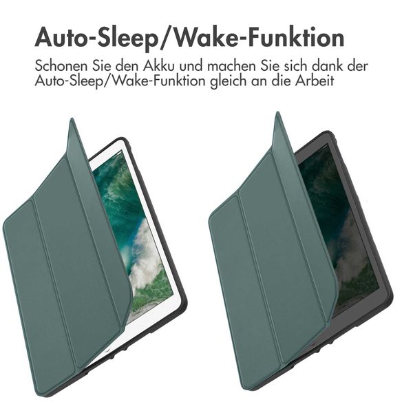 imoshion Trifold Klapphülle Apple iPad 6 (2018) 9.7 Zoll / iPad 5 (2017) 9.7 Zoll / Air 2 (2014)/Air 1 (2013) - Dunkelgrün
