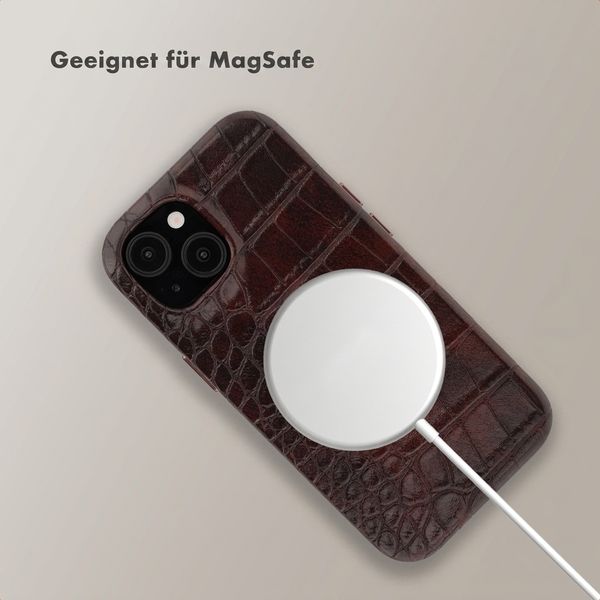 Selencia Croco Backcover mit MagSafe Apple iPhone 15 - Choco Brown