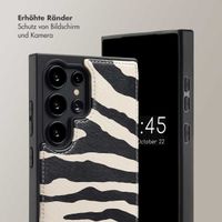 Selencia Nova HandyHülle mit Kordel und Kartenhalter Samsung Galaxy S24 Ultra - Zazzy Zebra