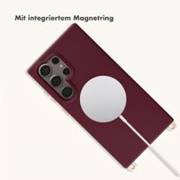 Selencia Rivièra Backcover mit MagSafe mit abnehmbaren Haken Samsung Galaxy S24 Ultra - Bold Burgundy
