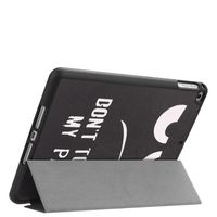 imoshion Design Trifold Klaphülle Apple iPad 6 (2018) 9.7 Zoll / iPad 5 (2017) 9.7 Zoll / Air 2 (2014)/Air 1 (2013) - Don't touch