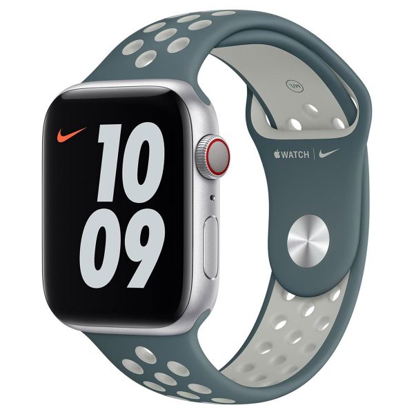 Apple Nike Sport Armband für das  Apple Watch Series 1 t/m 9 / SE (38/40/41 mm) | Series 10 / 11 (42 mm) - Hasta/Light Silver