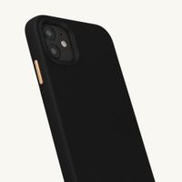Selencia Rivièra Backcover mit MagSafe mit abnehmbaren Haken Apple iPhone 11 - Velvet Black