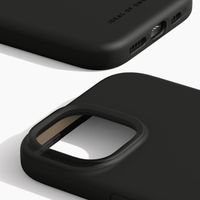 iDeal of Sweden Silikon Case iPhone 13/14/15/16e - Schwarz