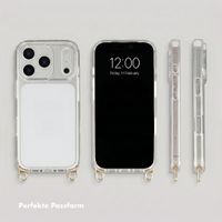 Selencia Backcover mit abnehmbaren Haken Apple iPhone 18 Pro Max / 17 Pro Max - Transparent