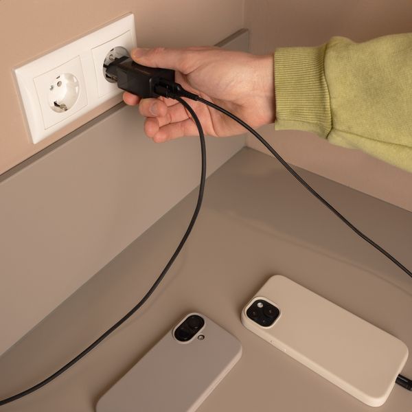 imoshion Wandladegerät - Ladegerät - USB-C- und USB-Anschluss - Power Delivery - 20 Watt - Schwarz
