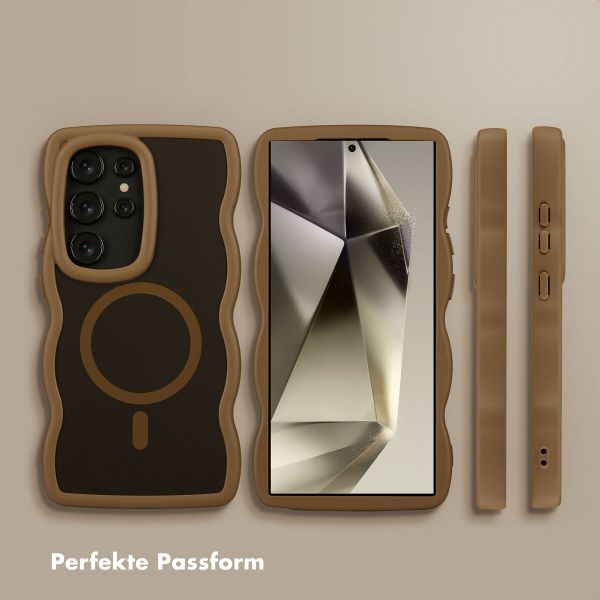 Selencia Wavy Backcover mit MagSafe Samsung Galaxy S24 Ultra - Mocha Brown