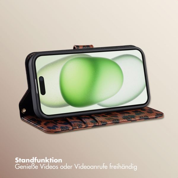 Selencia Sabi Klapphülle mit Leopardenmuster Apple iPhone 15 - Mocha Brown