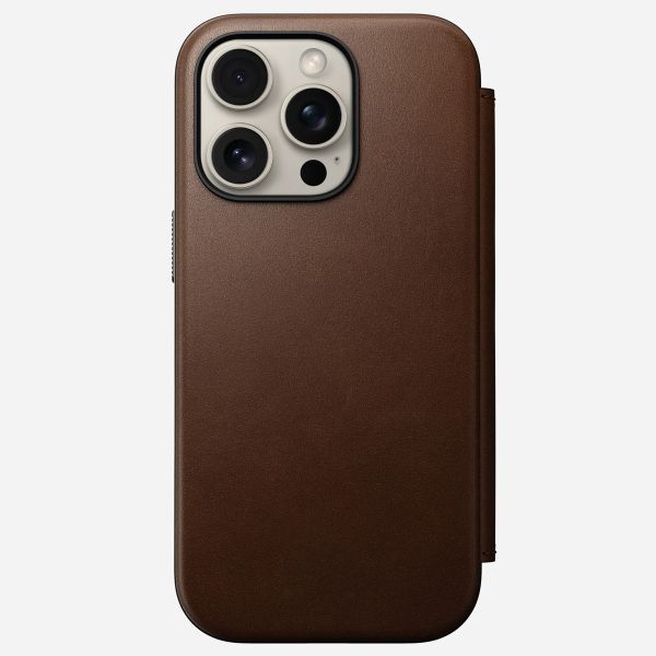 Nomad Modern Leather Folio Klapphülle für das iPhone 16 Pro - Brown