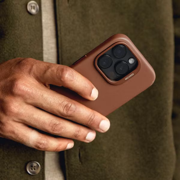 Decoded Leather Backcover MagSafe Apple iPhone 16 Pro Max - Tan