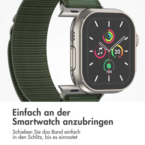 imoshion Nylon Alpine Armband für das  Apple Watch Series 1 t/m 9 / SE (38/40/41 mm) | Series 10 / 11 (42 mm) - Grün