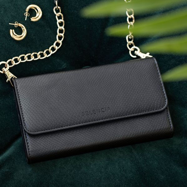 Selencia Clutch Klapphülle mit herausnehmbarem Backcover Galaxy A72 - Schwarz