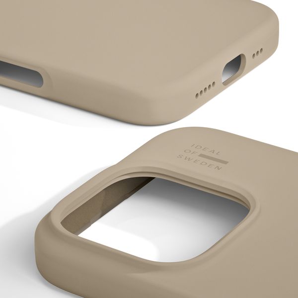 iDeal of Sweden Silikonhülle mit MagSafe Apple iPhone 16 Pro - Beige