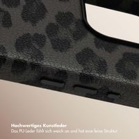 Selencia Sabi Backcover Leopardenmuster mit MagSafe Apple iPhone 15 Pro - Midnight Black