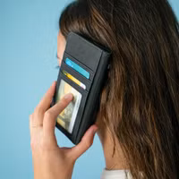 imoshion Luxuriöse Klapphülle Schwarz für das Samsung Galaxy S9