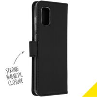 Accezz Wallet TPU Klapphülle Schwarz für das Samsung Galaxy A31