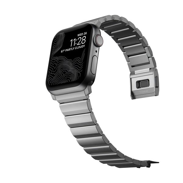 Nomad Titan-Gliederarmband für die Apple Watch Series 1 bis 10 / SE / Ultra (2) (44/45/46/49 mm) - Silber