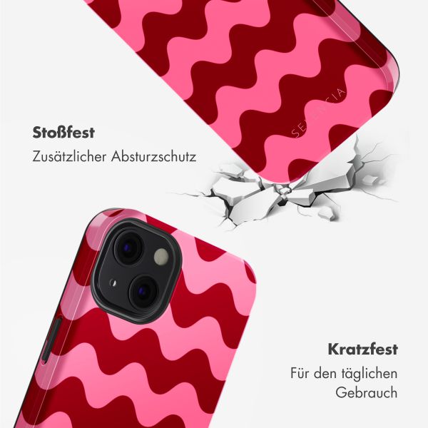 Selencia Vivid Tough Back Cover mit MagSafe für das iPhone 13 - Wave Vibes Lipstick