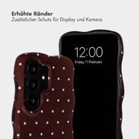 Selencia Vivid Wavy Backcover mit MagSafe Samsung Galaxy S26 Ultra - Happy Dots Chocolate