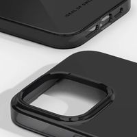 iDeal of Sweden Mirror Case für das iPhone 15 Pro Max - Black