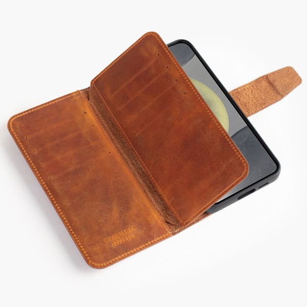 Wachikopa Multi Wallet Bookcase für das Samsung Galaxy S24 - Camel