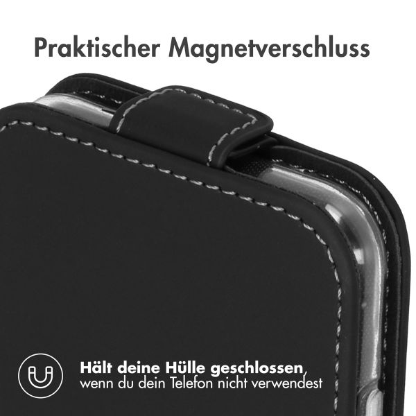 Accezz Flip Case Schwarz für das iPhone 11