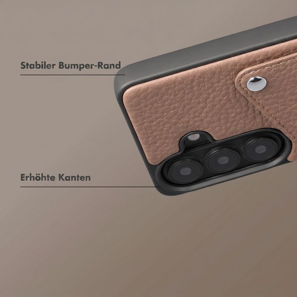 Selencia Riva Back Cover mit Kartenfach Samsung Galaxy S26 - Mocha Brown