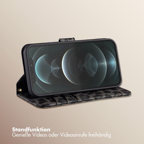 Selencia Sabi Klapphülle mit Leopardenmuster Apple iPhone 12 (Pro) - Midnight Black