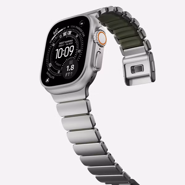 Nomad Stratos Armband für Apple Watch | 44/45/46/49 mm - Forest Green / Natural Titanium