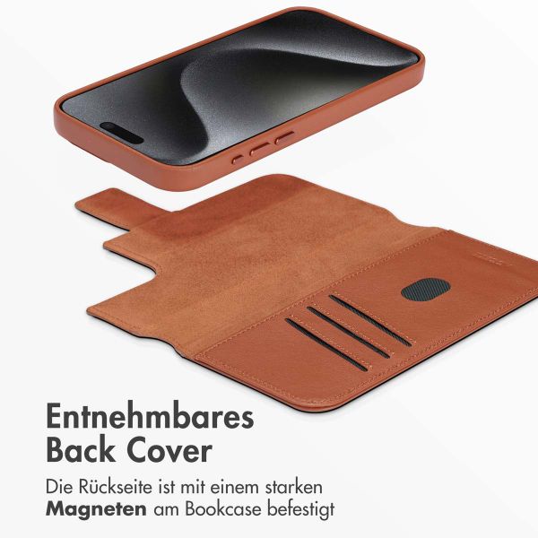 Accezz 2-in-1 Klapphülle aus Leder mit MagSafe Apple iPhone 15 Pro Max - Sienna Brown