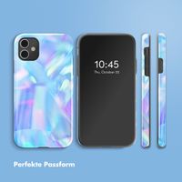 Selencia Vivid Tough Back Cover für das iPhone 11 - Holographic Blue Dream