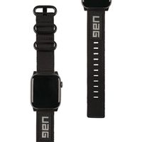 UAG Nato Armband für das  Apple Watch Series 1 t/m 9 / SE (38/40/41 mm) | Series 10 / 11 (42 mm) - Schwarz