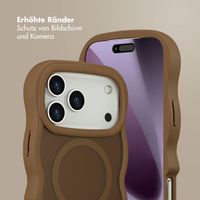 Selencia Wavy Backcover mit MagSafe Apple iPhone 17 Pro Max - Mocha Brown