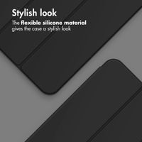 Accezz Smarte Klapphülle aus Silikon Apple iPad 6 (2018) 9.7 Zoll / iPad 5 (2017) 9.7 Zoll - Schwarz