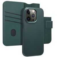 Accezz 2-in-1 Klapphülle aus Leder mit MagSafe für das iPhone 14 Pro - Cedar Green