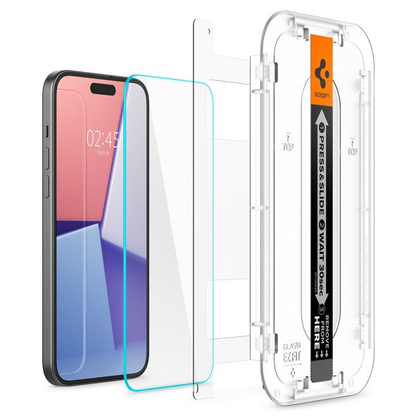 Spigen GLAStR Fit Displayschutzfolie + Applicator für das iPhone 16 Plus / 15 Plus