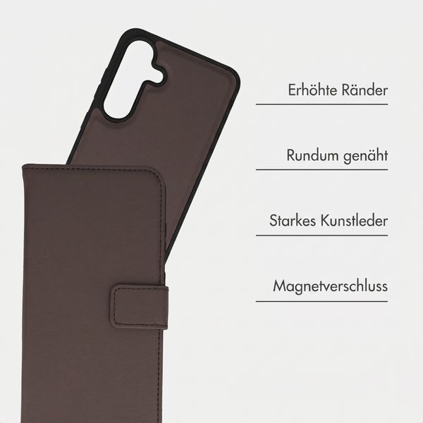 imoshion Herausnehmbare 2-in-1 Luxus-Bookcase Samsung Galaxy A17 (5G) / (4G) - Braun