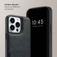 Selencia Nova Back Cover mit Kordel und Kartenhalter für das iPhone 14 Pro - Schwarz