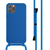 imoshion Silikonhülle mit Band für das iPhone 12 (Pro) - Blau