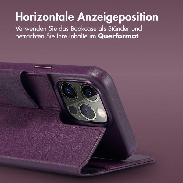 Accezz 2-in-1 Klapphülle aus Leder mit MagSafe für das Apple iPhone 15 Pro Max - Heath Purple