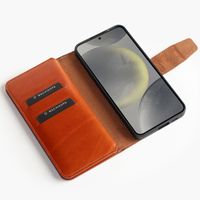 Wachikopa Multi Wallet Bookcase für das Samsung Galaxy S24 - British