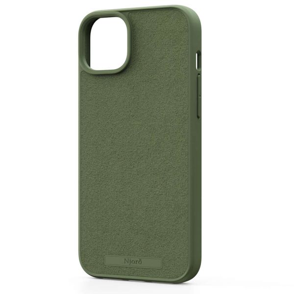 Njorð Collections Wildleder Comfort+ Case MagSafe für das iPhone 15 Plus - Olive